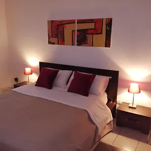 https://la-terrazza-zen.catania-hotels.net