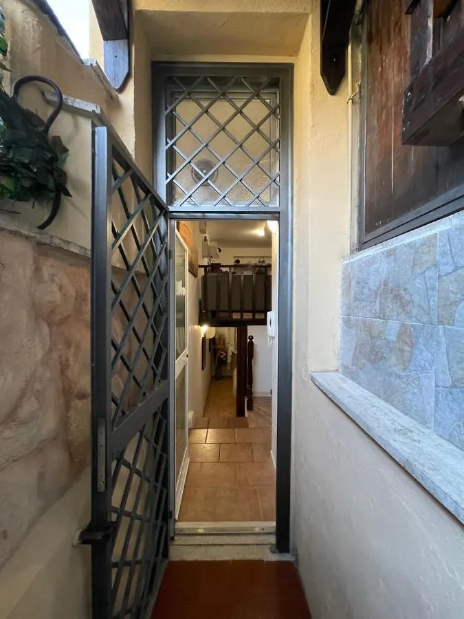 A.D Vatican House Rome